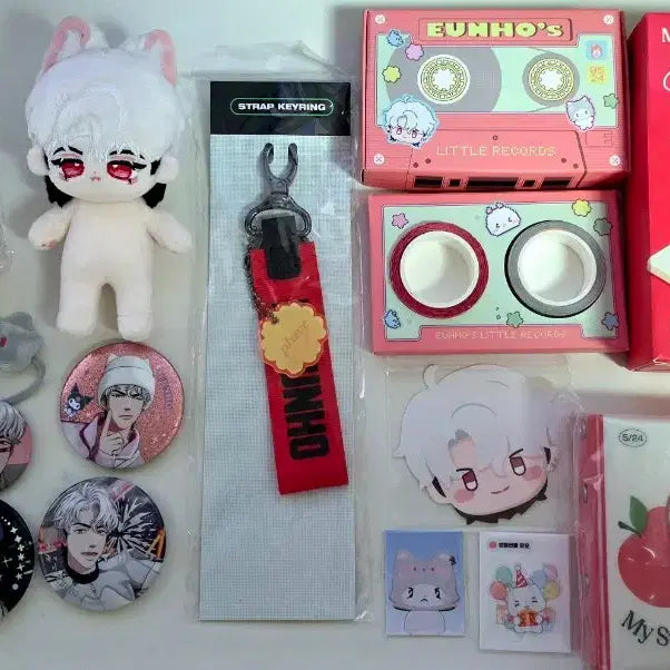 [BUNJANG] PLAVE Eunho Plush Doll Bundle Set (Yookyeoreum Strap, Ppou Badge, Chap Eunho Birthday Kit) / 플레이브 plave 은호 굿즈 인형 일괄 (육여름 스트랩 뿌 뱃지 챱은호 생일키트)