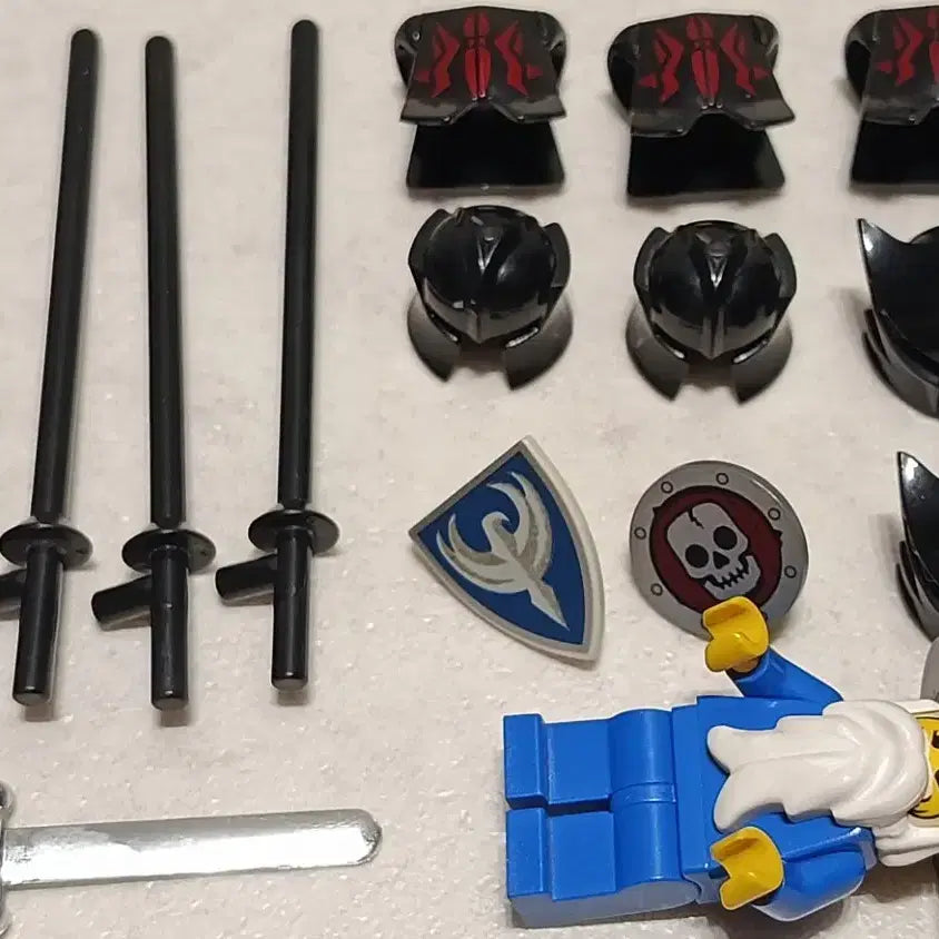 [BUNJANG] LEGO Castle Accessories Bundle Set (Includes Shipping) / 레고 캐슬 소품 다수 일괄 (송료포함)