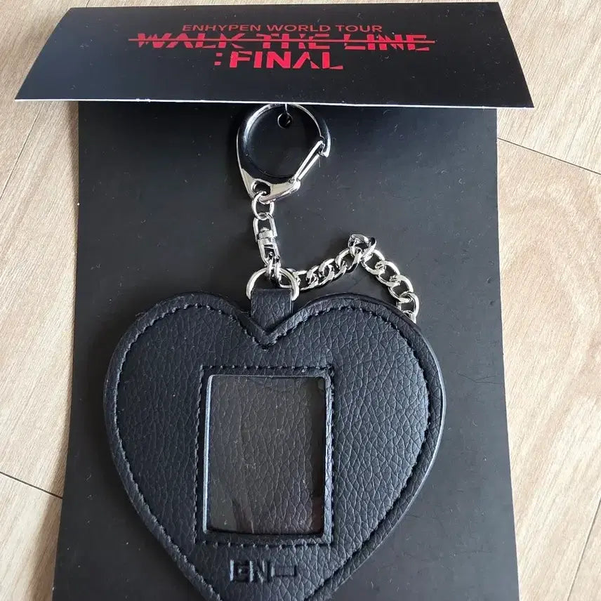 [BUNJANG] Enhypen Work The Line Final Leather Keyring / 엔하이픈 웍더라인파이널 하트키링