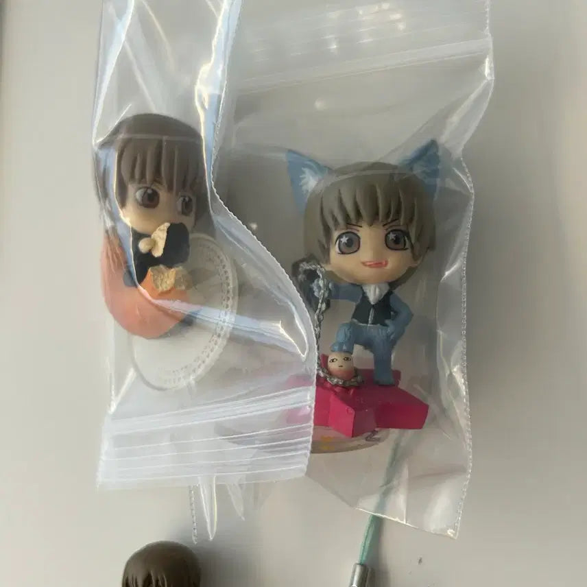 [BUNJANG] Gintama Sougo Goods Bundle Set - Standee, Mini Figure, Keychain / 일괄) 은혼 소고 굿즈 세트 대은혼전 안경 거치대 미니 피규어 키링