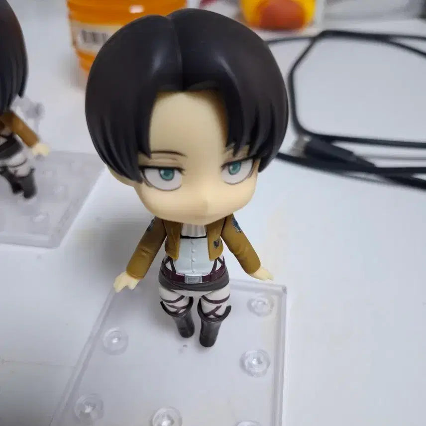 [BUNJANG] Levi Nendoroid (Opened) / 리바이 넨도로이드(급전 개봉품)
