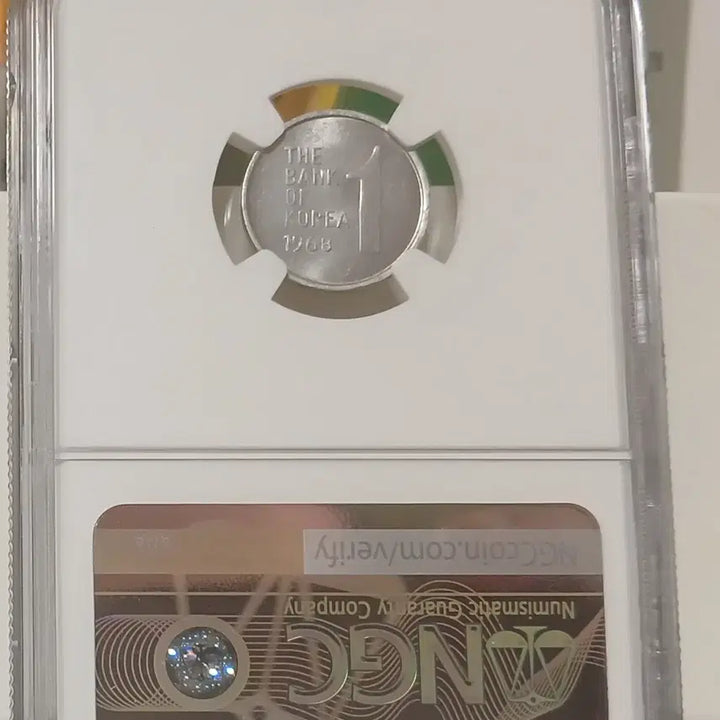 [BUNJANG] 1968 South Korean 1 Won Coin Unused / 1968년 1원   미사용