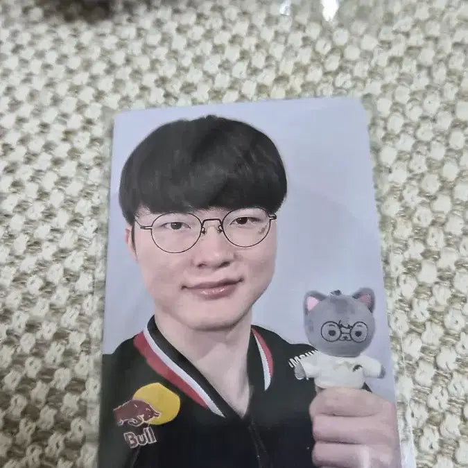 [BUNJANG] T1 ONSETEE Faker Doll Keyring (Photocard Included) / 새상품미개봉)티원 온세티 페이커 인형키링 (포카포함)