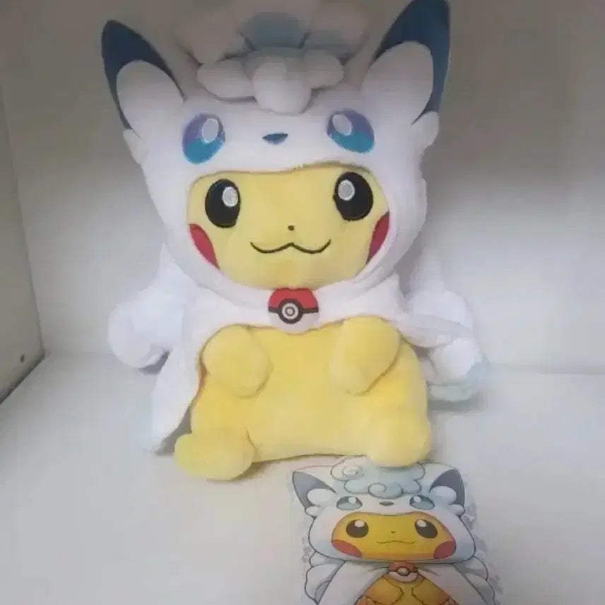 [BUNJANG] Pokemon Alola Ninetales Poncho Pikachu Plush / 오늘만) 포켓몬 알로라 식스테일 판쵸츄 판초츄 판초 피카츄 인형