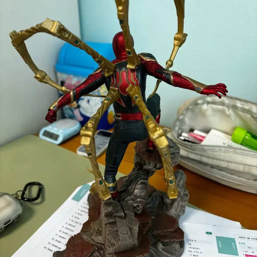 [BUNJANG] Iron Spider-Man Figure / 네고가능 아이언 스파이더맨 피규어