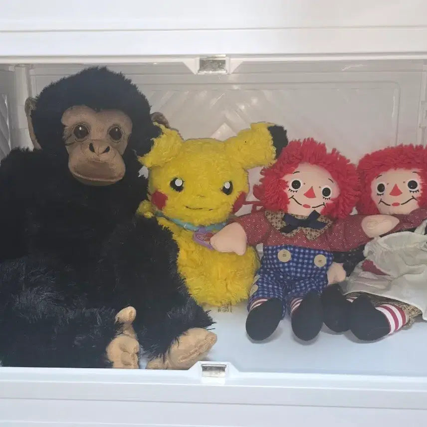 [BUNJANG] IKEA Gorilla, Who Are You Pikachu, Anne &amp; Andy Ragdoll Dolls - 4pc Set / 고전 빈티지 인형 4종 일괄로 팝니다!