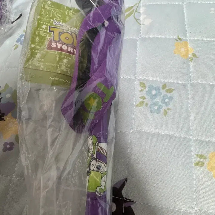 [BUNJANG] Unsealed Toy Story Buzz Lightyear Trekking Poles / (미개봉) 토이스토리 버즈 등산스틱