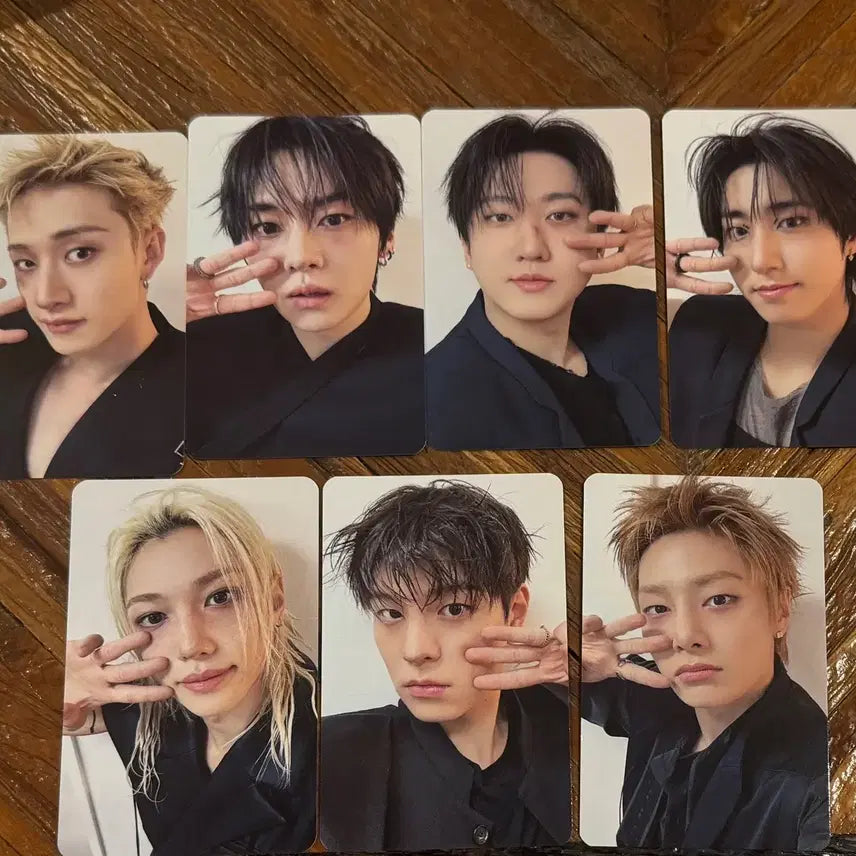 [BUNJANG] Stray Kids Unlock Seoul Photocard Bundle Set / 스키즈 런잇 콘서트 중콘 입장포카 일괄판매