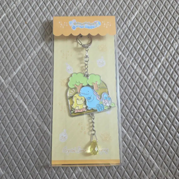 [BUNJANG] Pokemon Psyduck in the Rain Sun Catcher Keychain, Psyduck &amp; Wooper Keychain (Sealed) / 미개봉) 포켓몬스터 빗속의 고라파덕 선캐처 키링, 고라파덕&amp;누오 키링
