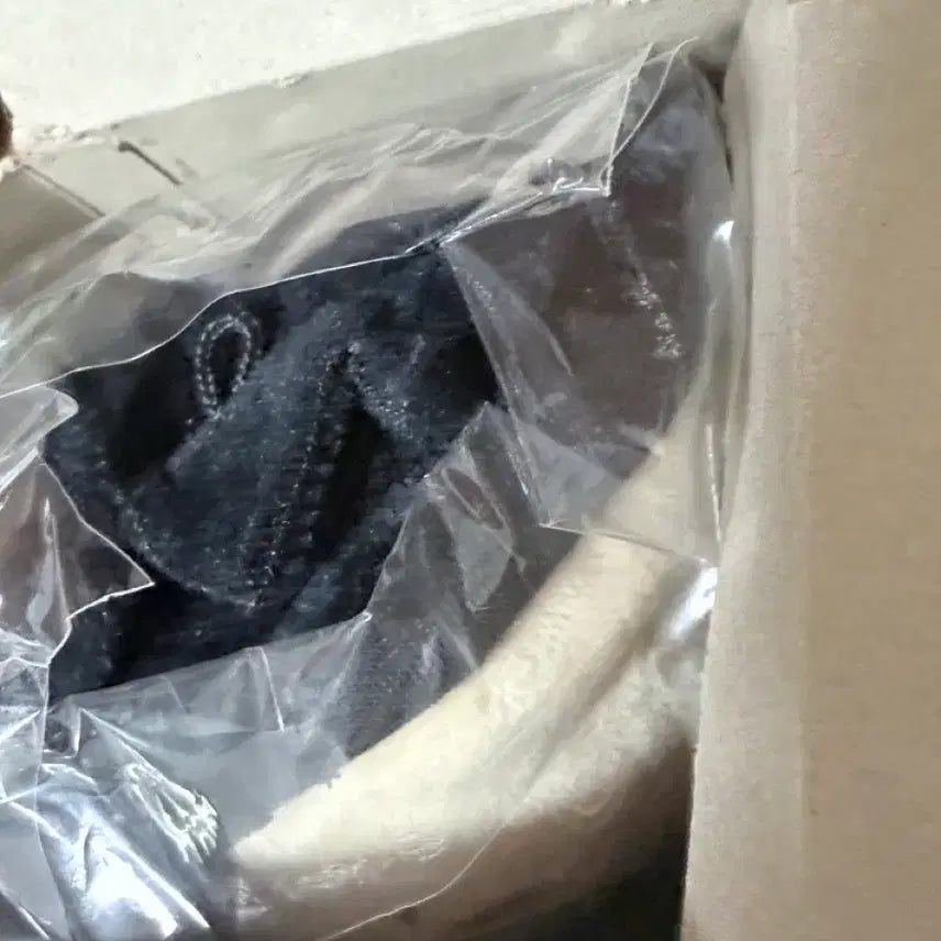 [BUNJANG] Gon Huwacororing Plush Doll / (급처!!) 곤 후와코로링