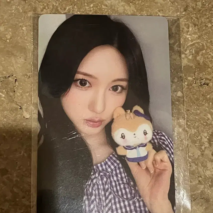 [BUNJANG] IVE MiniV Popup Gaeul Photocard / 아이브 미니브 팝업 7만원 포카 가을 판매