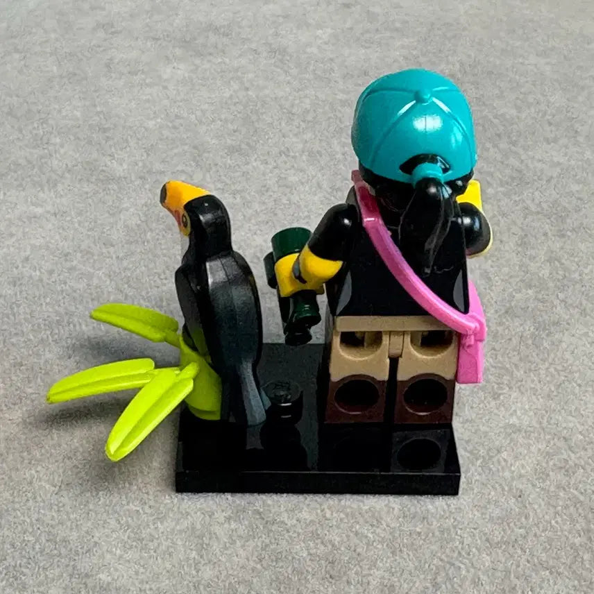 [BUNJANG] Lego Minifigures Series 22 71032 Bird Watcher / 레고 미니피규어 22  71032 조류 관찰자