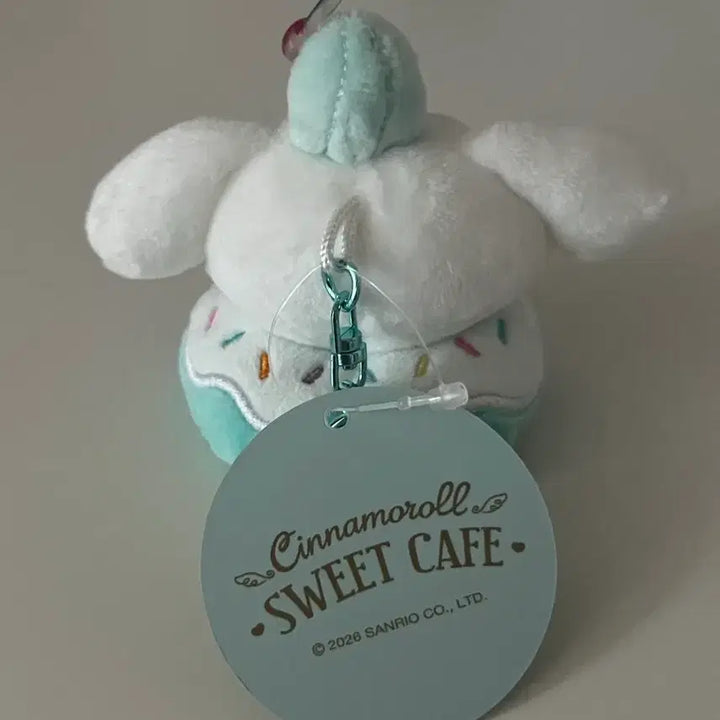 [BUNJANG] Cinnamoroll Sweet Cafe Donut Plush Charm / 시나모롤 스위트 카페 도너츠 도넛 인형 키링