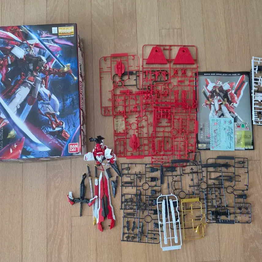 [BUNJANG] Bandai MG Gundam Seed Strike Freedom Gundam Red Frame / 반다이 MG 건담 시드 스트라이크 프리덤 건담 레드 프레임