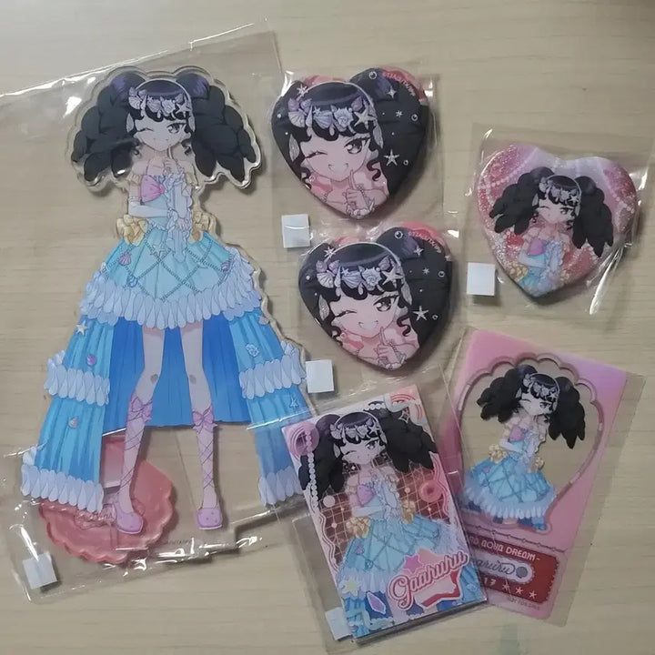 [BUNJANG] Pripara Garuru Akukuji Oshichare Acrylic Stand &amp; Can Badge Set / 프리파라 가루루 아쿠아쿠지 오시챠레 아크릴스탠드 캔뱃지 카드