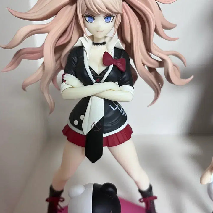 [BUNJANG] Enoshima Junko Figure / 에노시마 쥰코 피규어
