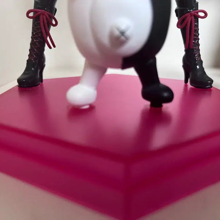 [BUNJANG] Enoshima Junko Figure / 에노시마 쥰코 피규어