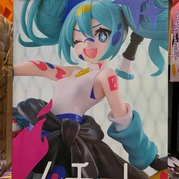 [BUNJANG] Hatsune Miku Figure Paint Girl Another Color Ver. / 하츠네 미쿠 피규어 페인트 걸 Another color ver.