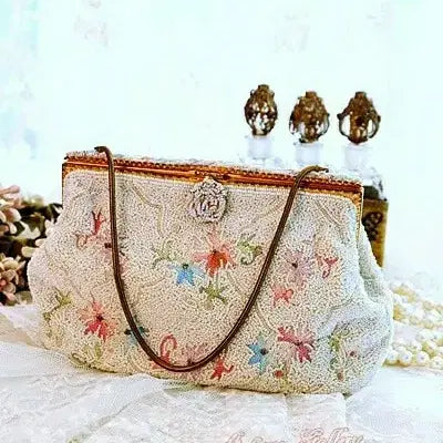 [BUNJANG] French Floral Lady Bead Bag / 프렌치 플로럴 레이디 비즈백