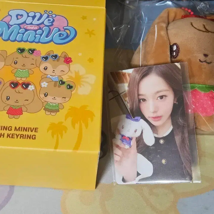 [BUNJANG] IVE Mini Bear Marine Pop-up Tanning Cherry Plush Doll Bundle Set Jang Wonyoung Photocard / 아이브 미니브 마린 팝업 태닝 체리 플러시 인형 7만원 특전 포카 장원영 원영 일괄 양도