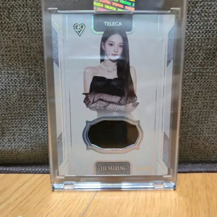 [BUNJANG] fromis_9 Lee Nagyung Terocca 99 Limited Relic Card / 프로미스나인 이나경 테레카 99한정 렐릭 카드