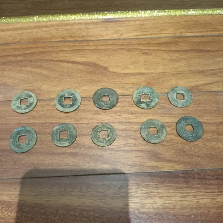 [BUNJANG] Genuine Joseon Dynasty Sangpyeong Tongbo Coins (10-Piece Bundle Set) / 조선시대 진품 상평통보 10점 일괄