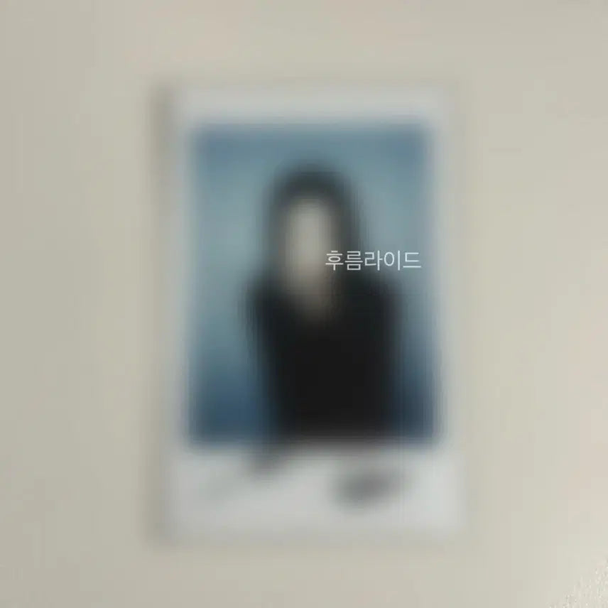 [BUNJANG] ARTMS Jinsol Signed Polaroids / ARTMS 아르테미스 진솔 싸폴 사인 폴라로이드