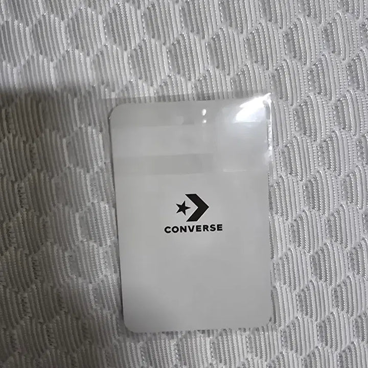 [BUNJANG] aespa Karina Converse Photocard (Sealed) / 미개봉) 컨버스 카리나 포카 포토카드