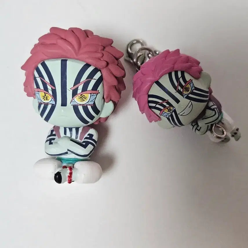 [BUNJANG] Demon Slayer Akaza Mugen Castle Mascoro Ball Gacha Figure Keyring / 귀멸의 칼날 아카자 무한성 마치보케 대롱 가챠 피규어 키링