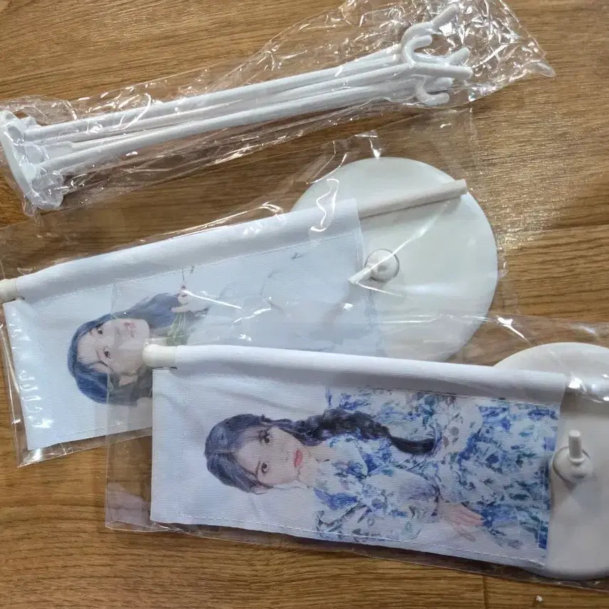 [BUNJANG] IU Love Poem Flag Set / 아이유 러브포엠 md 플래그