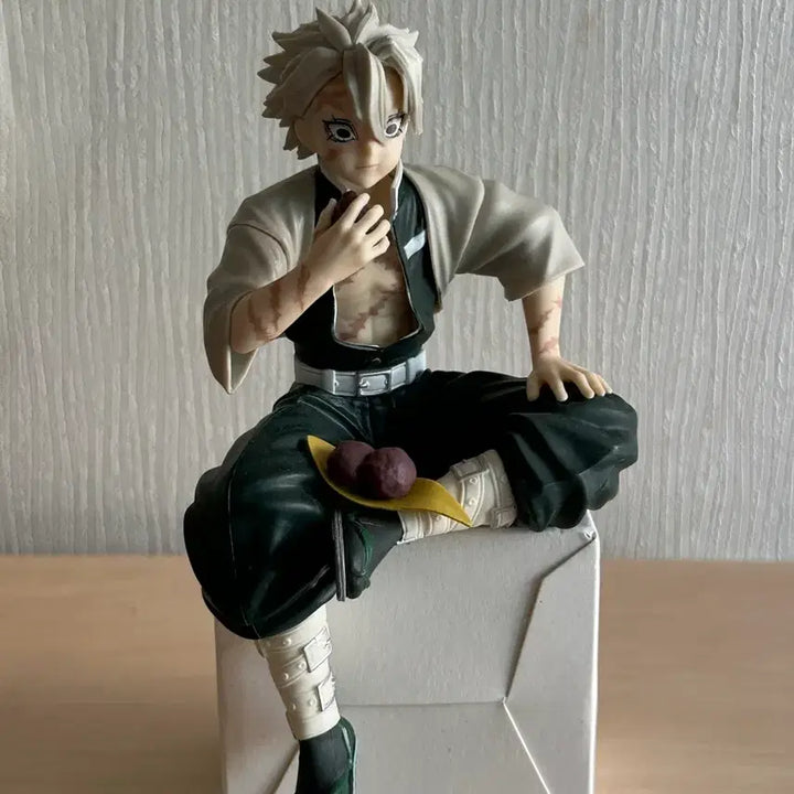 [BUNJANG] Demon Slayer Sanemi Shinazugawa Chokonose Figure / <귀멸의 칼날> 시나즈가와 사네미 쵸코노세 피규어
