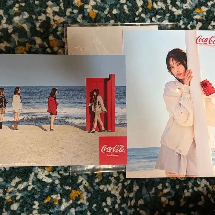 [BUNJANG] NewJeans Coca-Cola Postcard Bundle Set / 뉴진스 코카콜라 엽서 일괄