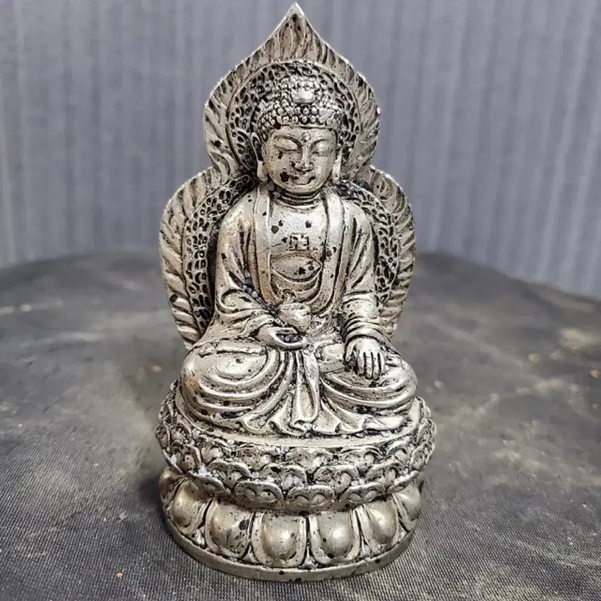 [BUNJANG] Antique Bronze Seated Buddha Statue with Aureole / 연대감 있는 광배를 갖춘 백동제 여래좌상 불상 불교 중국골동품 고미술품 수집품