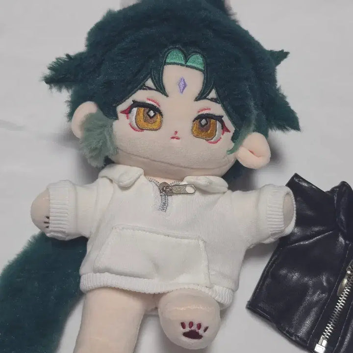 [BUNJANG] Genshin Impact Xiao 20cm Cat Plush Doll (Outfit Included) / 원신 소 xiao 고양이 뼈깅 20cm 인형 판매 (옷 포함)