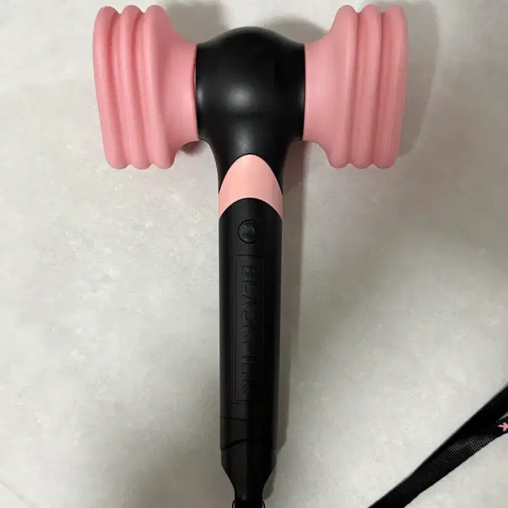 [BUNJANG] BLACKPINK Official Light Stick Ver2 / 블랙핑크 응원봉 뿅봉 Ver2