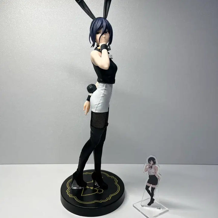 [BUNJANG] Chainsaw Man Vcube Rezhe Figure &amp; Ichiban Kuji Acrylic Set (Unsealed) / [개봉] 비큐트 체인소맨 레제 피규어, 제일복권 레제 아크릴 일괄