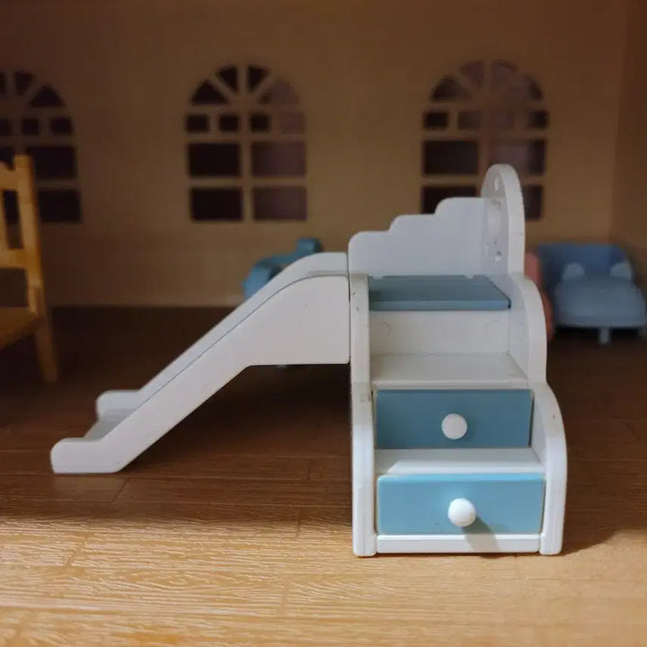 [BUNJANG] Sylvanian Families Baby Playroom Slide / 실바니안 아기 놀이방 미끄럼틀