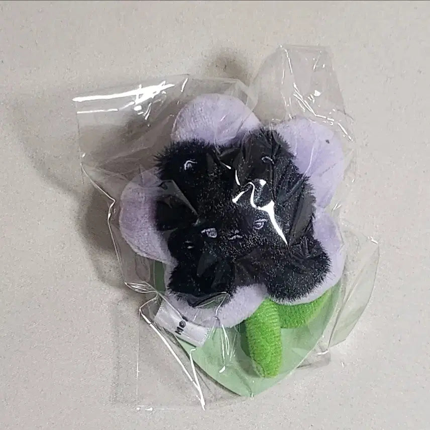 [BUNJANG] MONSTA X Monmoongchi Cherry Blossom Keychain Nyangkyun (Sealed) / 미개봉 몬스타엑스 몬뭉치 벚꽃키링 냥균