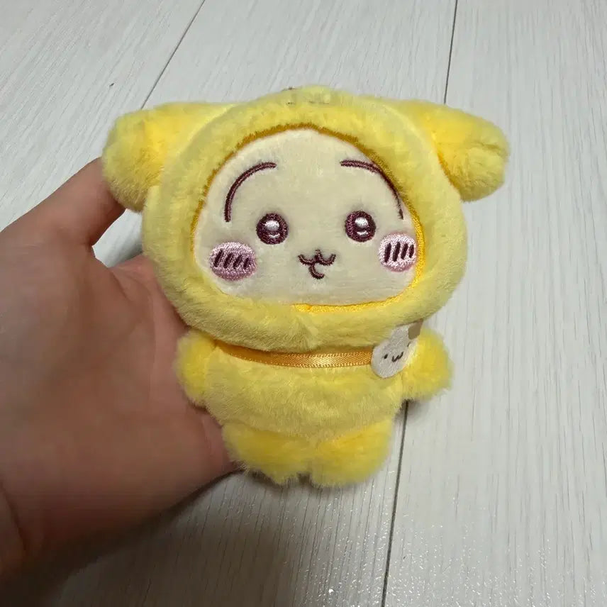 [BUNJANG] Chiikawa Hachiware Pompu Collaboration Plush / 치이카와 하치와레 폼푸 콜라보 인형