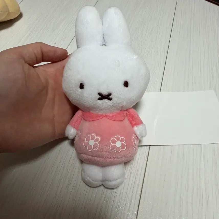 [BUNJANG] Miffy Pink Doll / 미피 핑크 인형