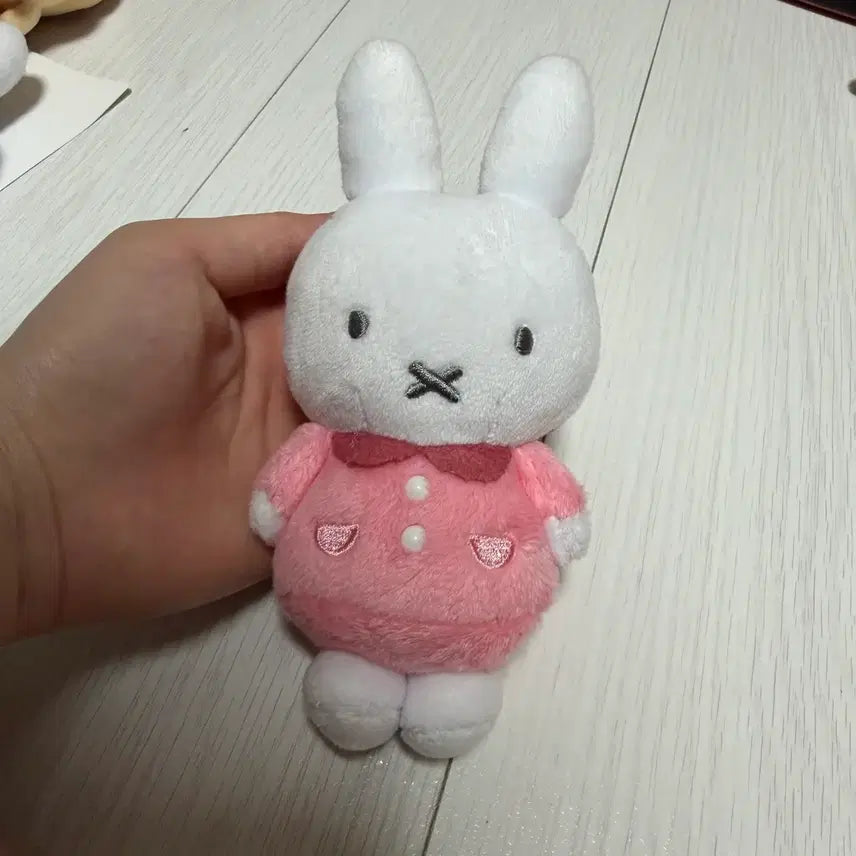[BUNJANG] Miffy Doll in Pink Dress / 미피 인형