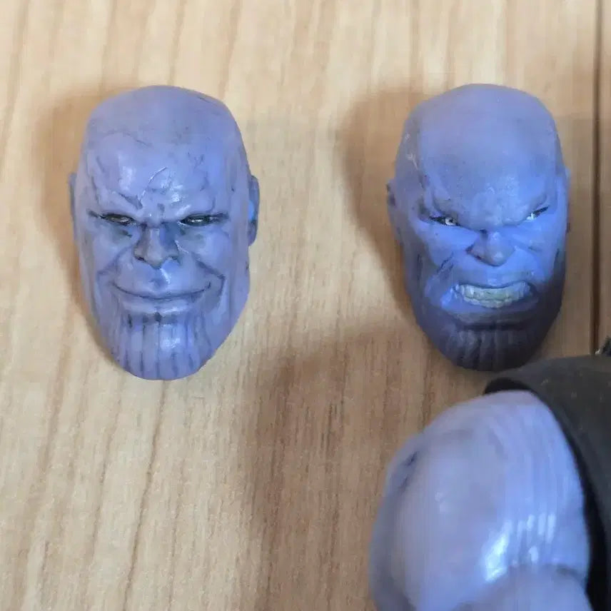 [BUNJANG] Custom Painted Thanos Figure (Knockoff) / shf (가품) 타노스 도색작