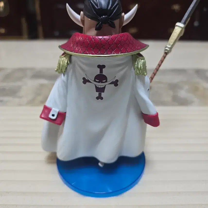 [BUNJANG] Whitebeard Megahouse World Collectable Figure / 메가월콜 흰수염