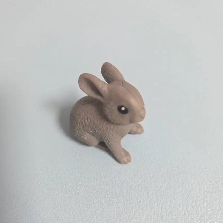 [BUNJANG] Kinder Joy Animal Figure Rabbit / 킨더조이 동물 피규어 토끼