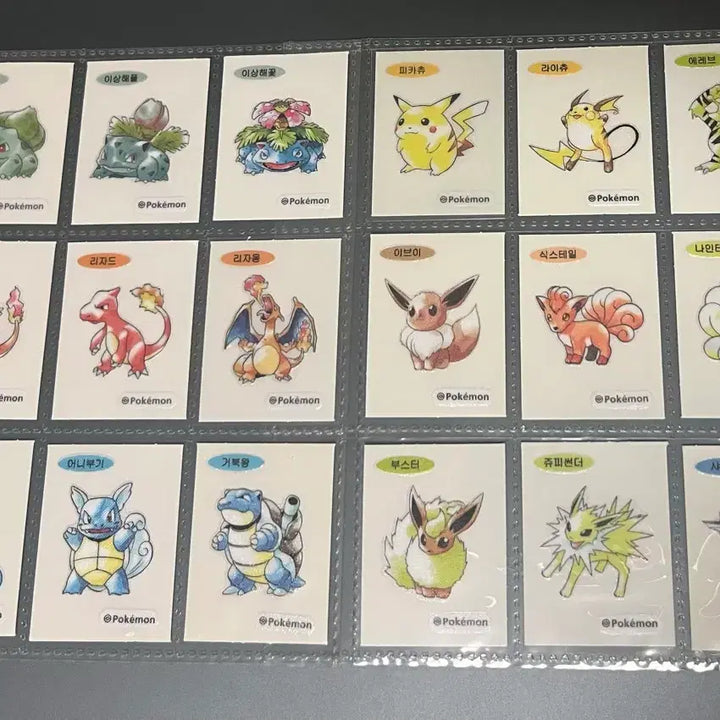 [BUNJANG] Pokemon 1st Gen Artwork Stickers Complete Set (Includes Mewtwo, Black Rayquaza Bonus) / 포켓몬 1세대 아트웍 띠부씰 전종(뮤츠 포함, 검쿠쟈 서비스)