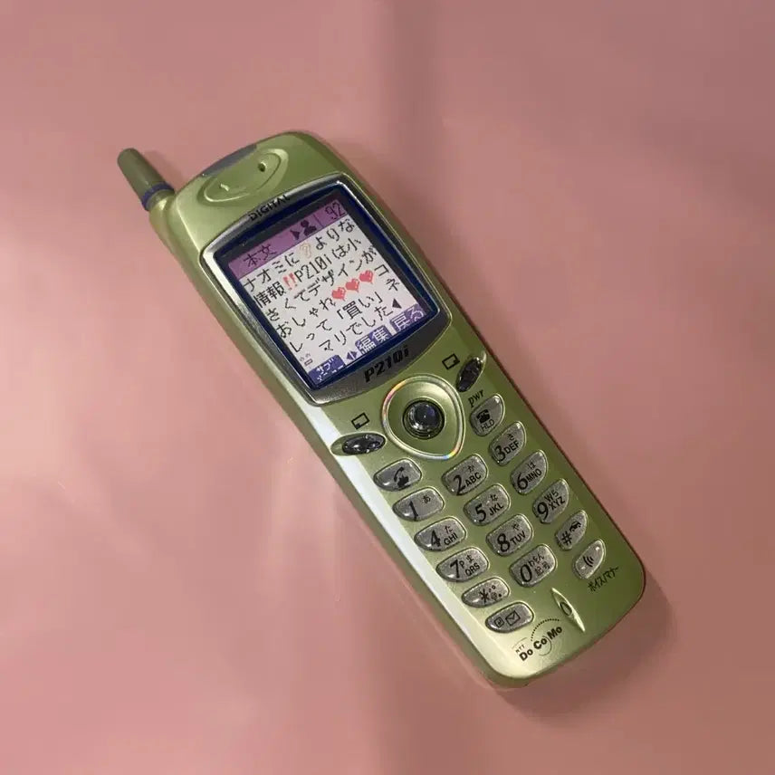 [BUNJANG] Vintage Japanese Model Phone Docomo Gyaru Phone Charm Strap Y2K / 고전 일본 모형폰 목업폰 도코모 갸루폰 키링 스트랩 다이어리 y2k