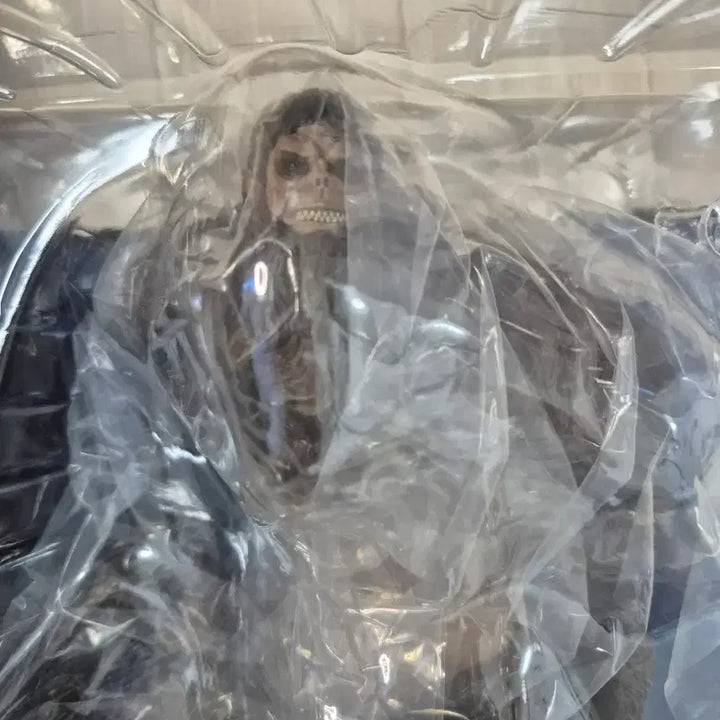 [BUNJANG] Attack on Titan Beast Titan Prize A Ichiban Kuji Figure / 진격의 거인 제일복권 짐승거인 A상
