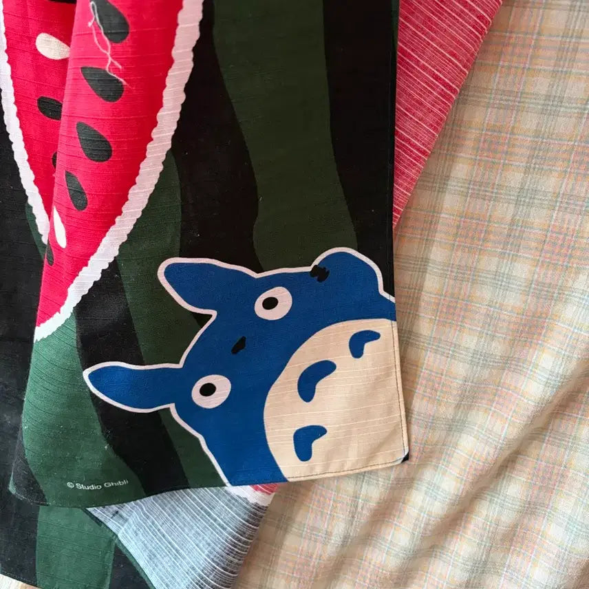 [BUNJANG] Studio Ghibli My Neighbor Totoro Watermelon Pattern Furoshiki (Handkerchief) / (8/22까지 할인)지브리 이웃집 토토로  수박 패턴 보자기(손수건)