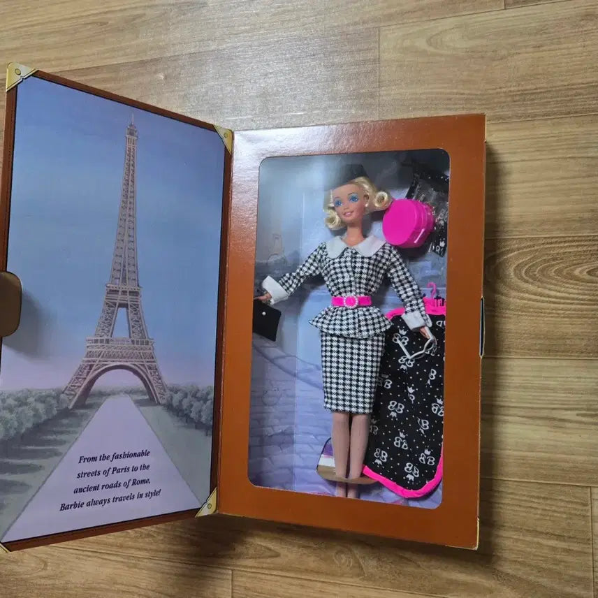 [BUNJANG] Barbie Vintage Travel Barbie Doll Sealed / 미개봉/빈티지/트래블 바비 인형