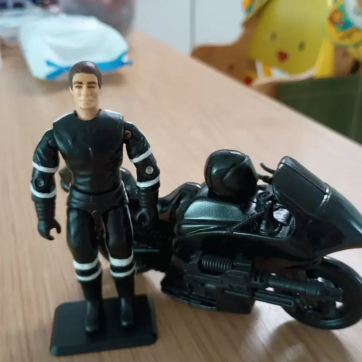 [BUNJANG] Customized Black Eagle Motorcycle and Rider Figure / 검은독수리 커스터마이징 판매